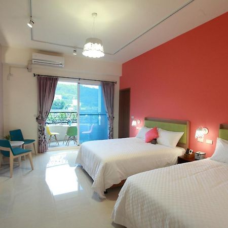 坡岸邊民宿 Hualien City Ngoại thất bức ảnh